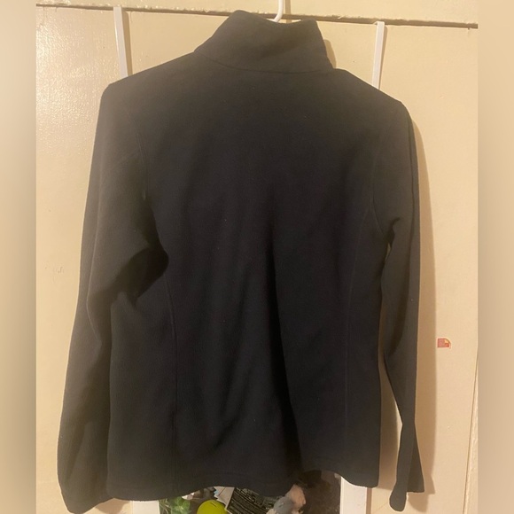 Patagonia zip up sweater - Picture 4 of 6